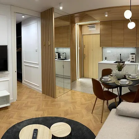 Apartament Amber Lux Z Sauna - 5d 아파트 *